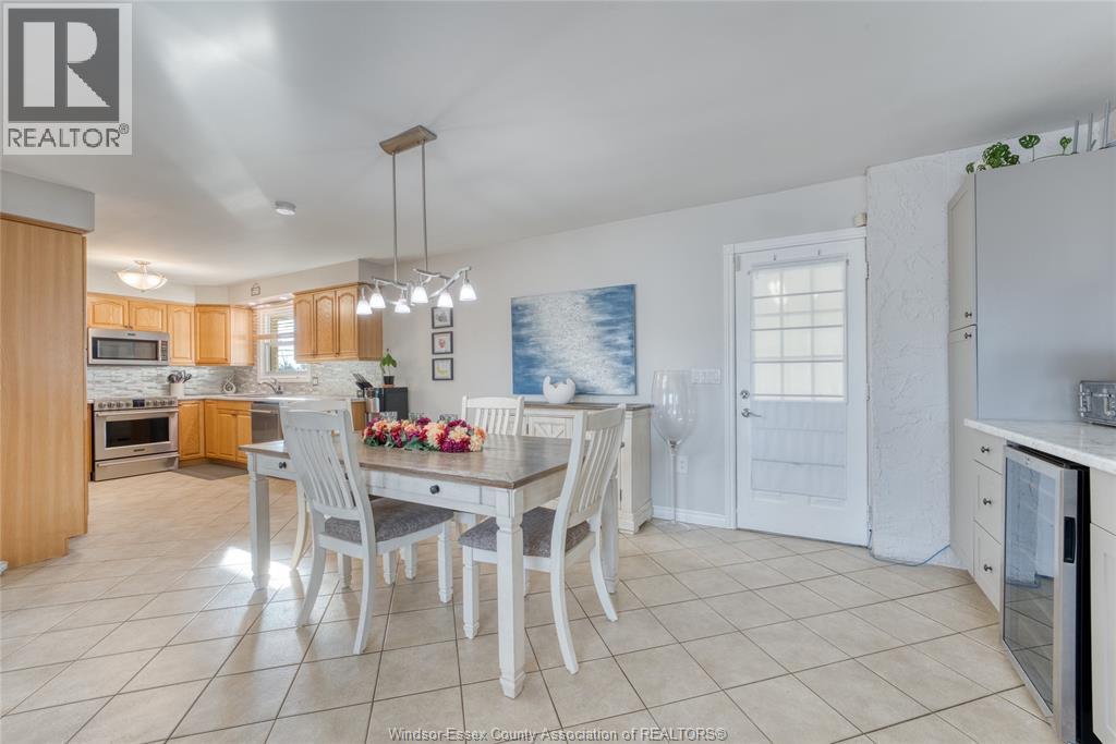 111 Danforth, Leamington, ON - Indoor Photo Showing Dining Room