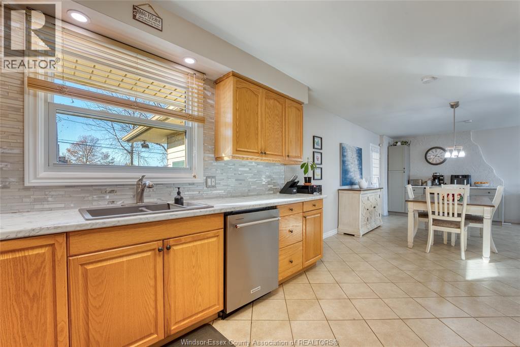 111 Danforth, Leamington, ON - Indoor Photo Showing Kitchen With Double Sink
