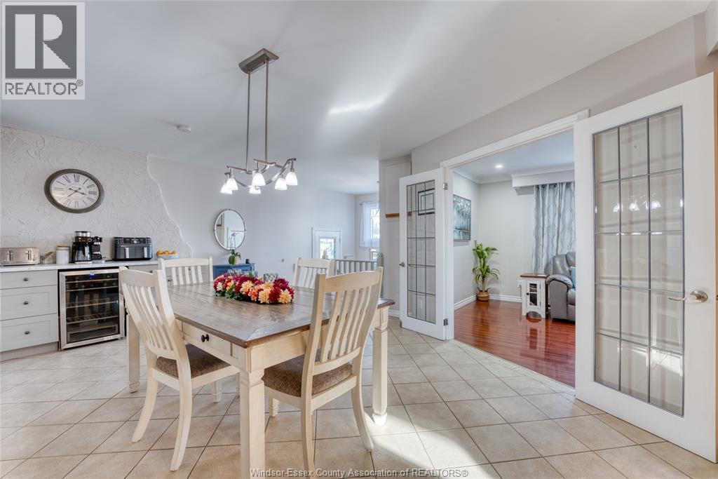 111 Danforth, Leamington, ON - Indoor Photo Showing Dining Room