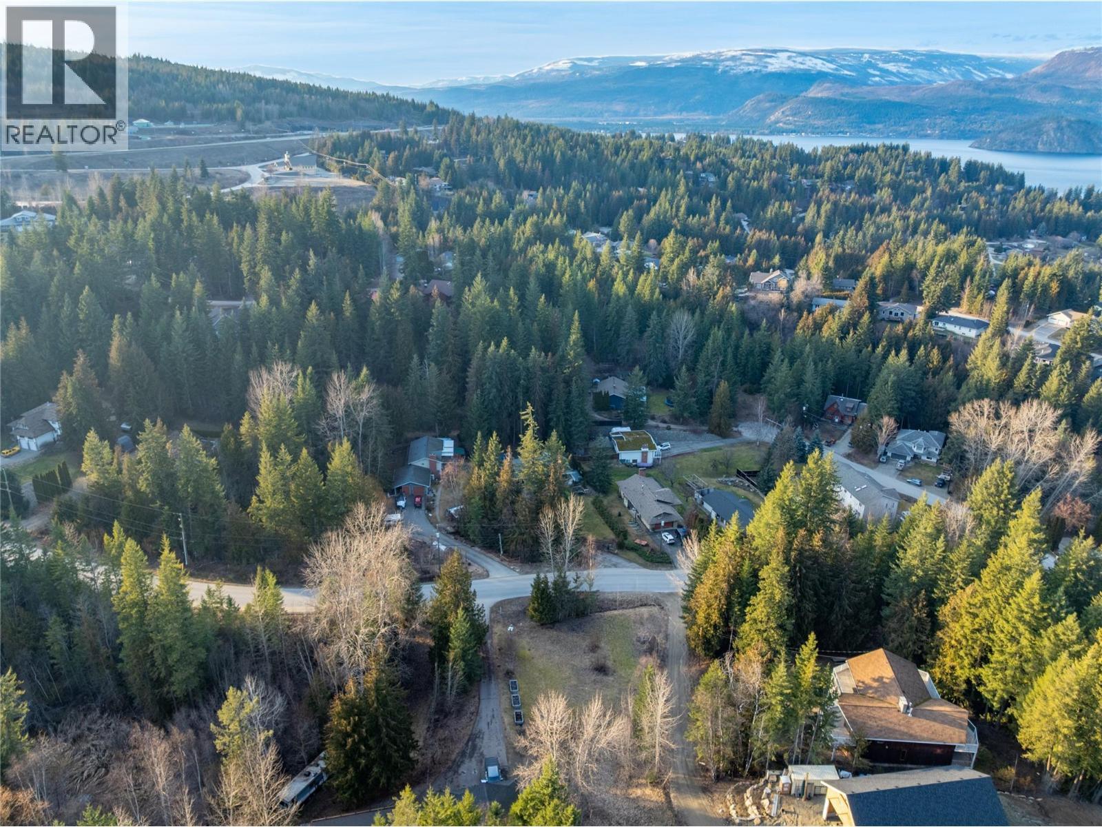 2486 Centennial Drive, Blind Bay, BC