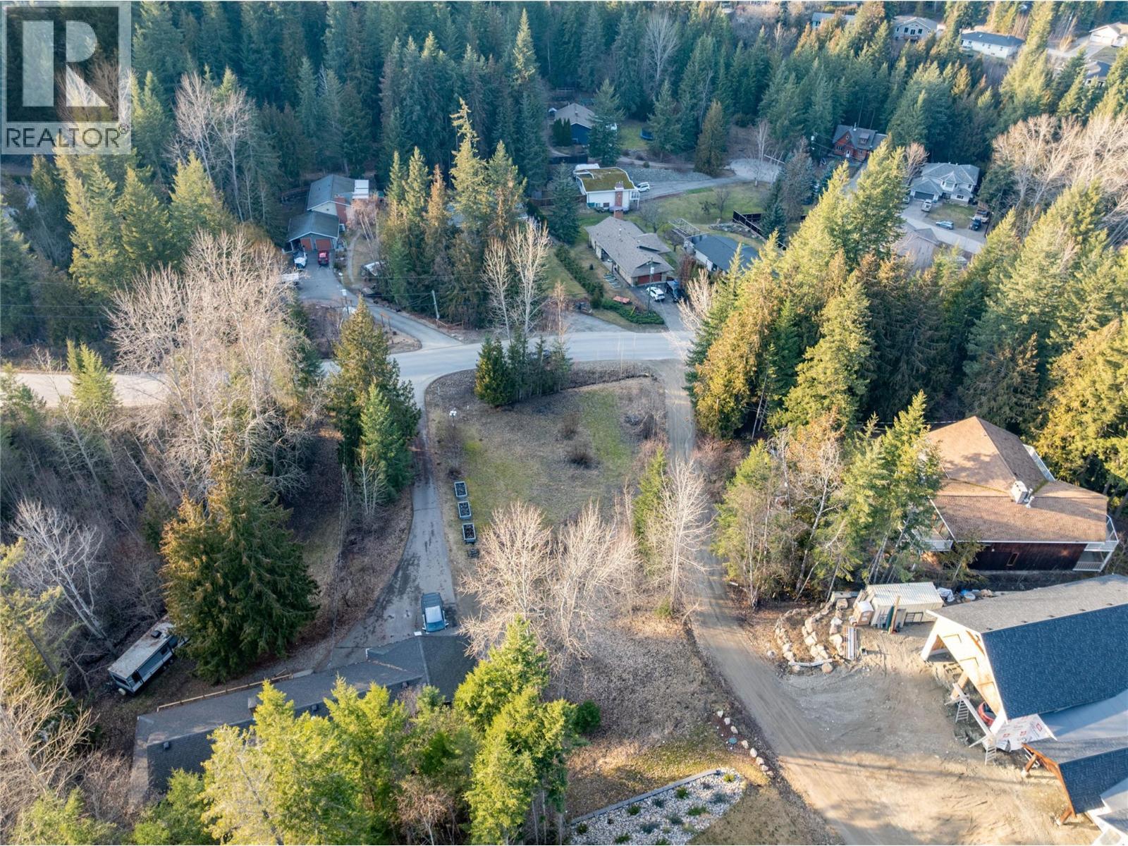 2486 Centennial Drive, Blind Bay, BC