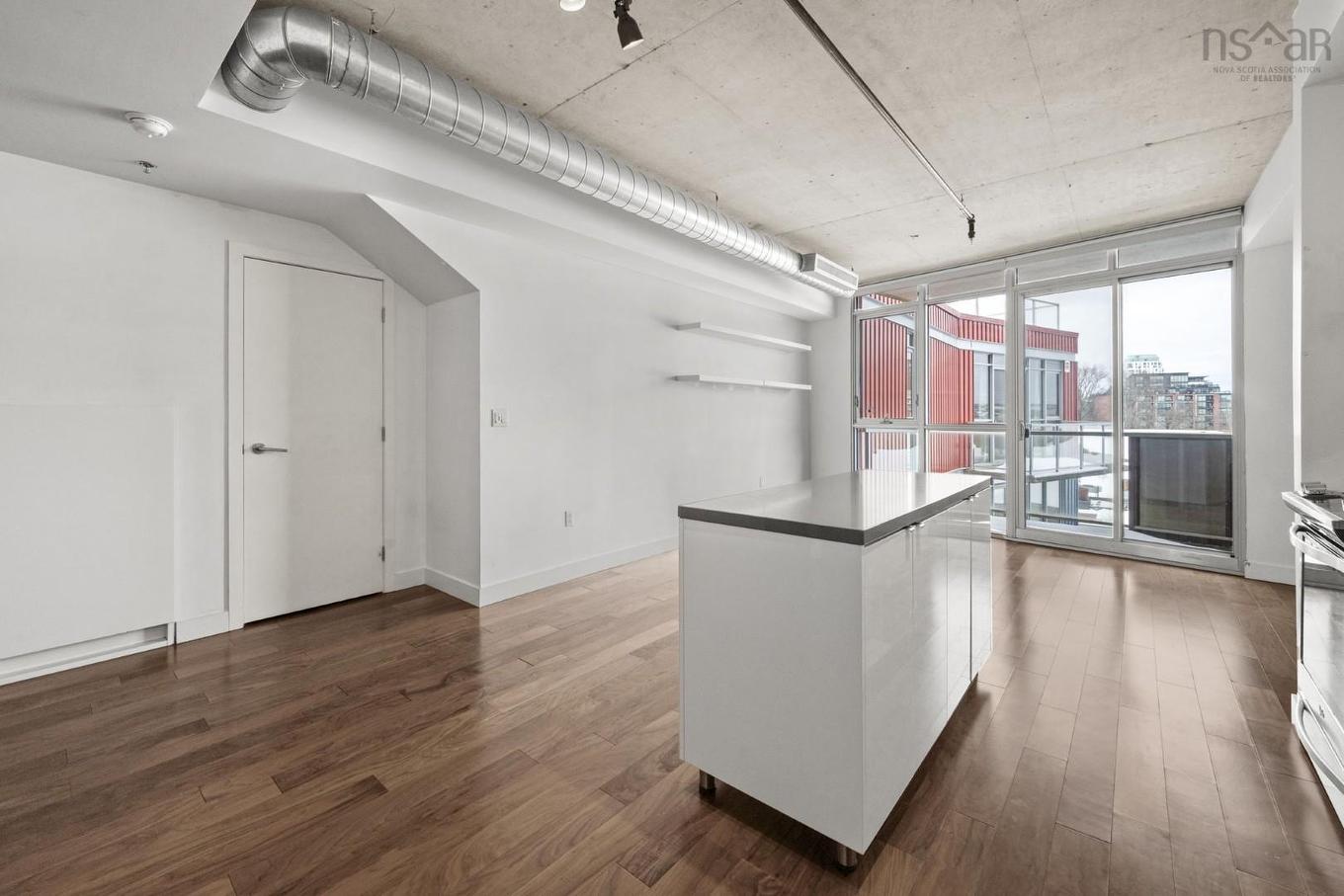 527 1065 Barrington Street, Halifax, NS