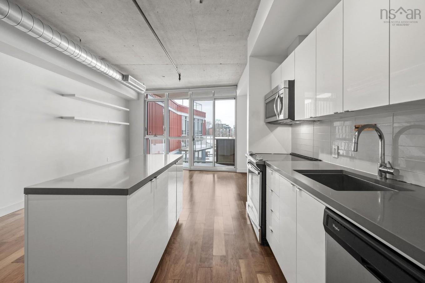 527 1065 Barrington Street, Halifax, NS