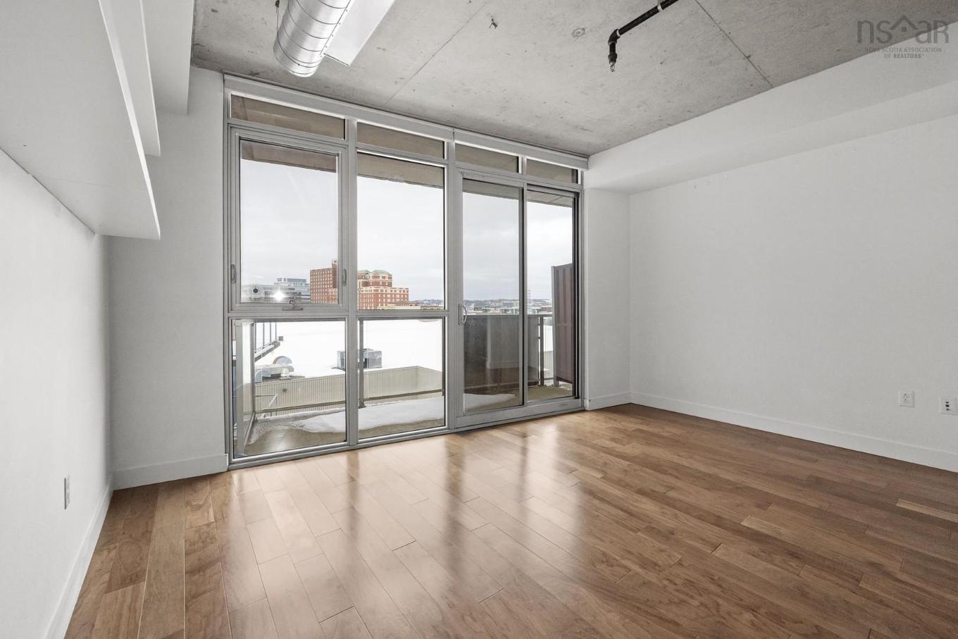 527 1065 Barrington Street, Halifax, NS