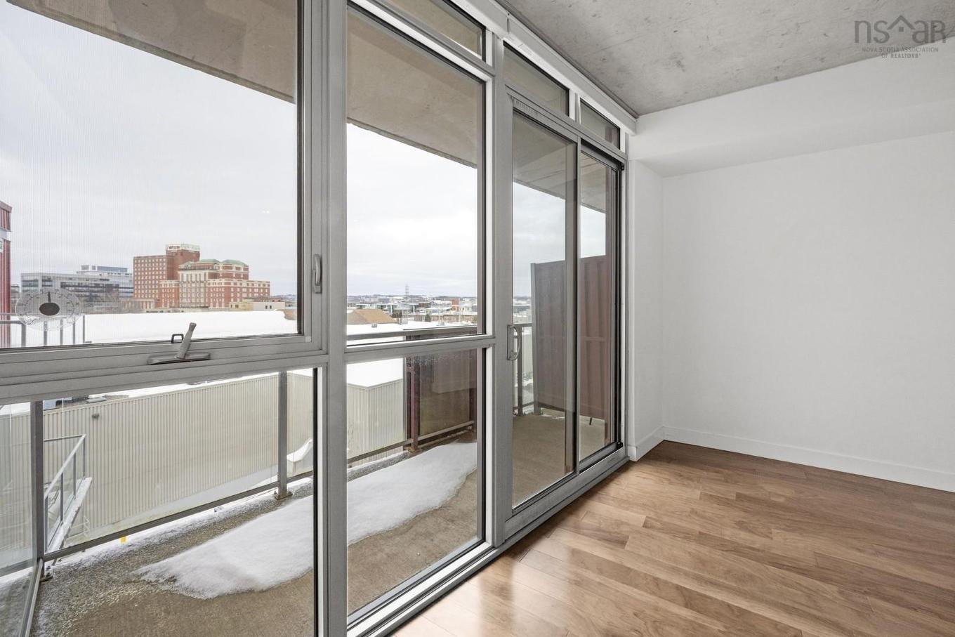 527 1065 Barrington Street, Halifax, NS