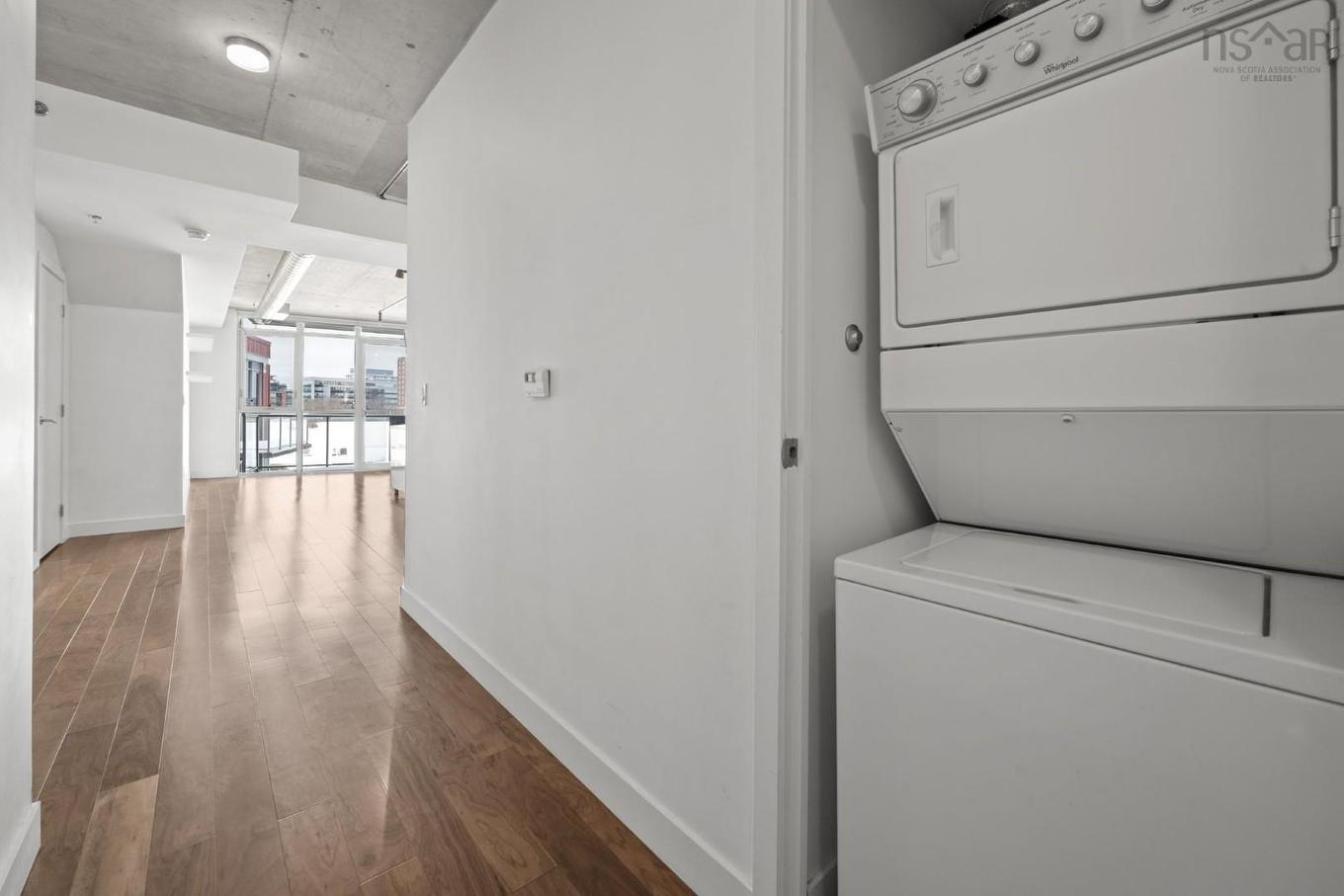 527 1065 Barrington Street, Halifax, NS