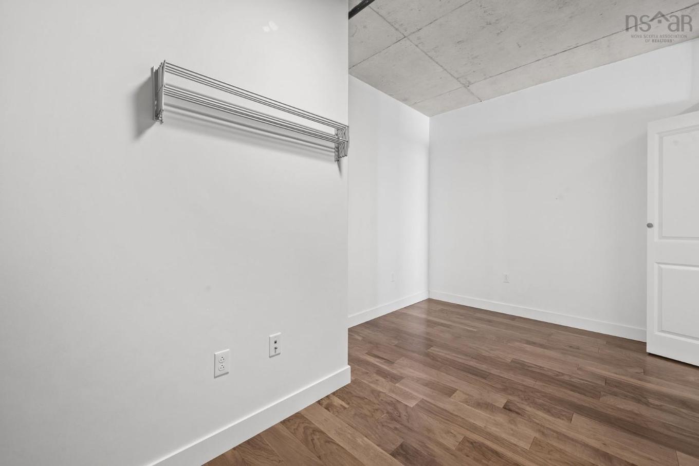 527 1065 Barrington Street, Halifax, NS