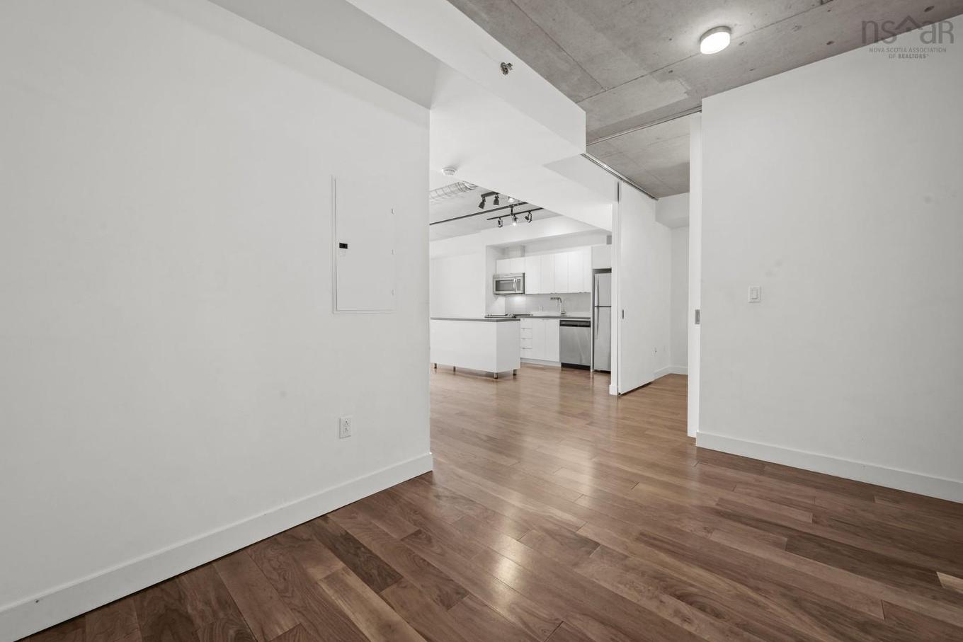 527 1065 Barrington Street, Halifax, NS