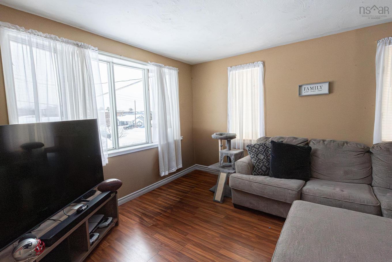 9 Terrace Avenue, Stellarton, NS