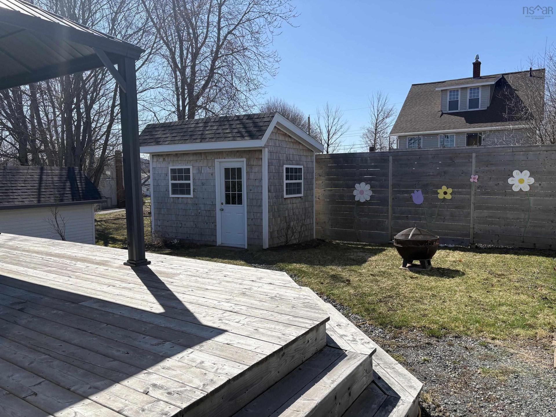 9 Terrace Avenue, Stellarton, NS