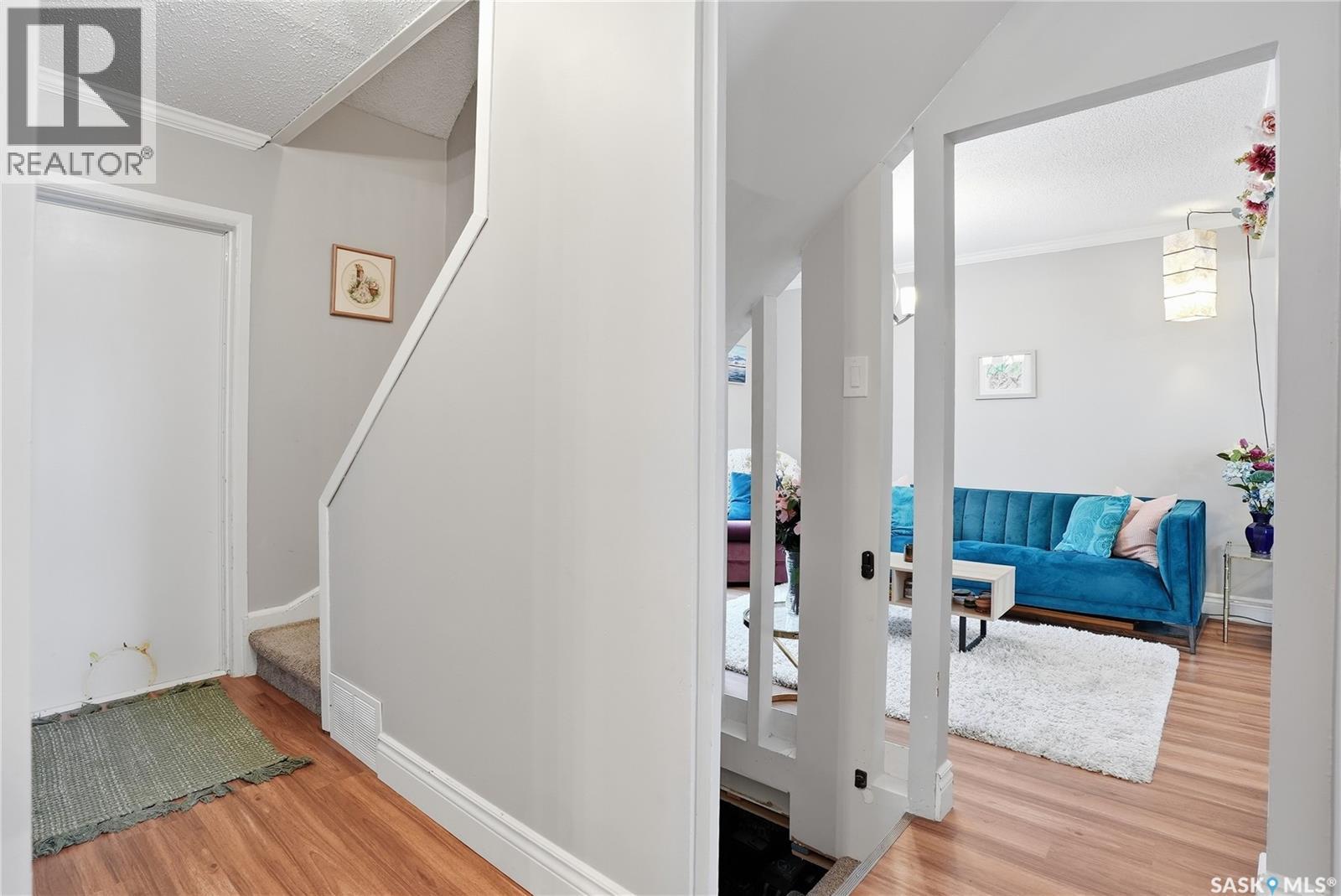 215 Ash Street E, Saskatoon, SK - Indoor Photo Showing Other Room