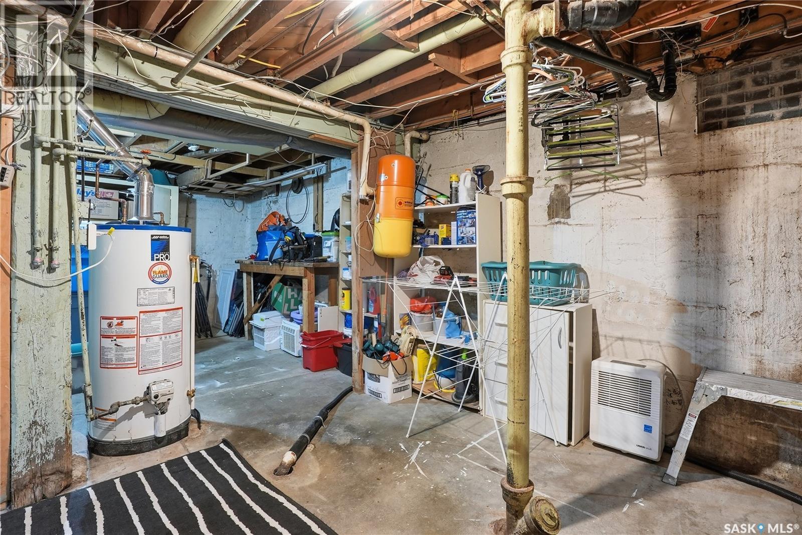 215 Ash Street E, Saskatoon, SK - Indoor Photo Showing Basement