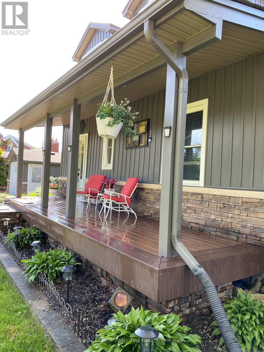 164 Jackson Avenue, Kitchener, ON - Outdoor With Deck Patio Veranda