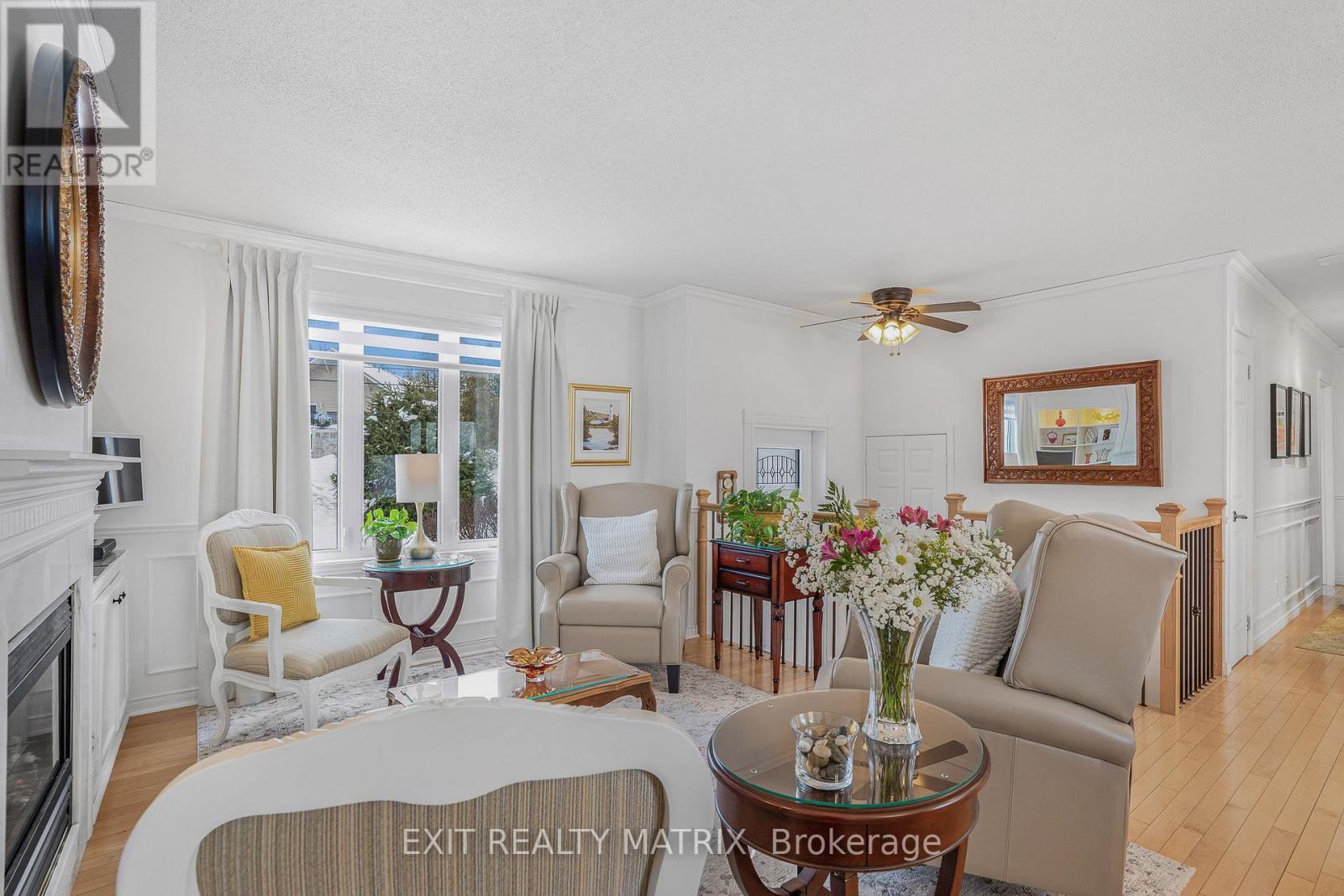 636 Front Road, Champlain, ON - Indoor Photo Showing Other Room