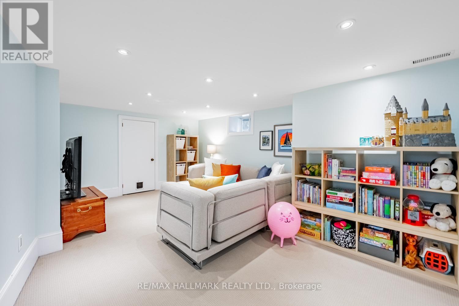 407 Aberdeen Avenue, Hamilton, ON - Indoor