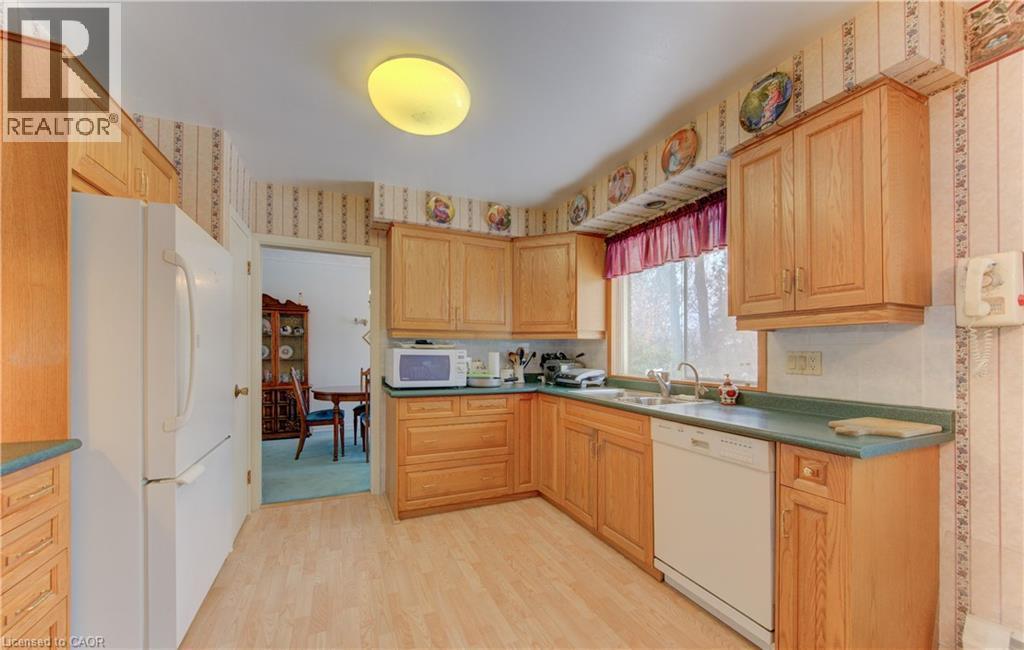 26 Deerpark Crescent, Kitchener, ON - Indoor Photo Showing Kitchen With Double Sink