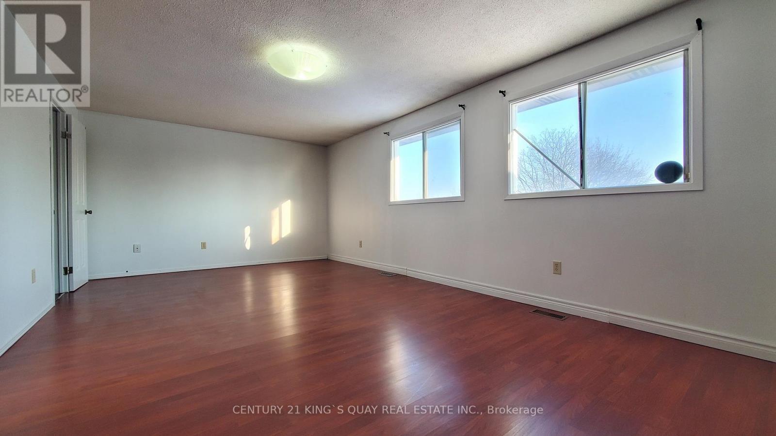 6 Cottsmore Crescent, Markham, ON - Indoor Photo Showing Other Room