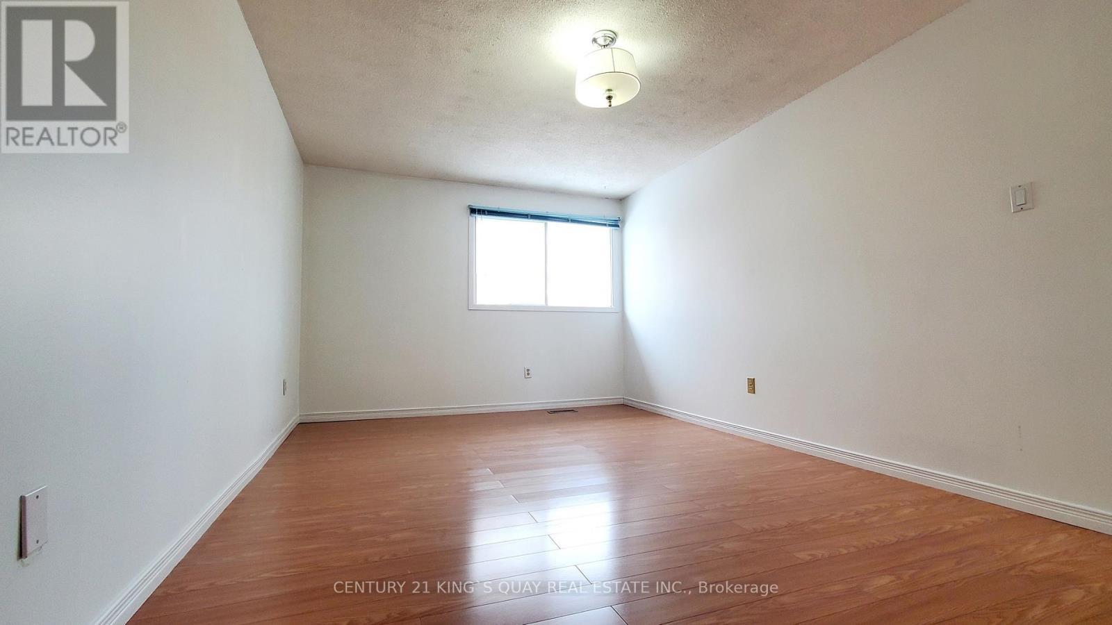 6 Cottsmore Crescent, Markham, ON - Indoor Photo Showing Other Room