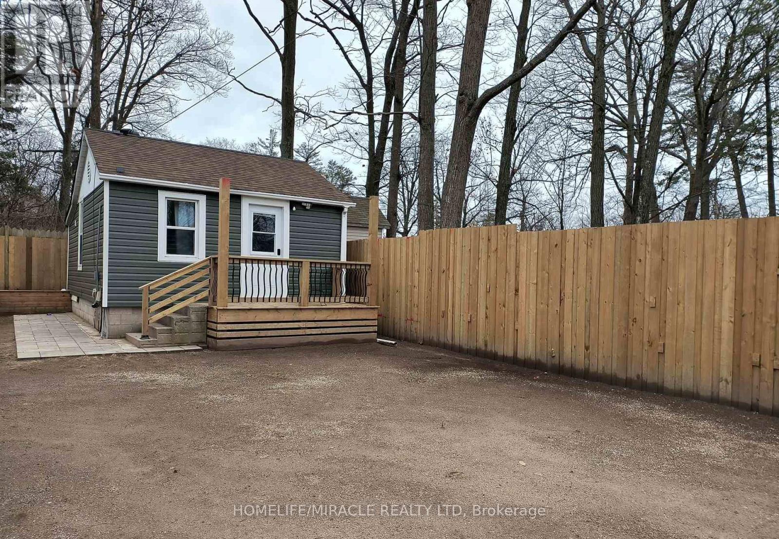 101 River Road E, Wasaga Beach, ON - Outdoor