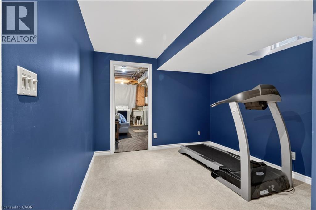 2286 Seton Crescent, Burlington, ON - Indoor