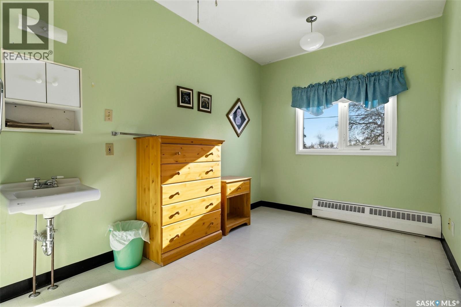 1094 Ursuline Drive, Grayson, SK - Indoor