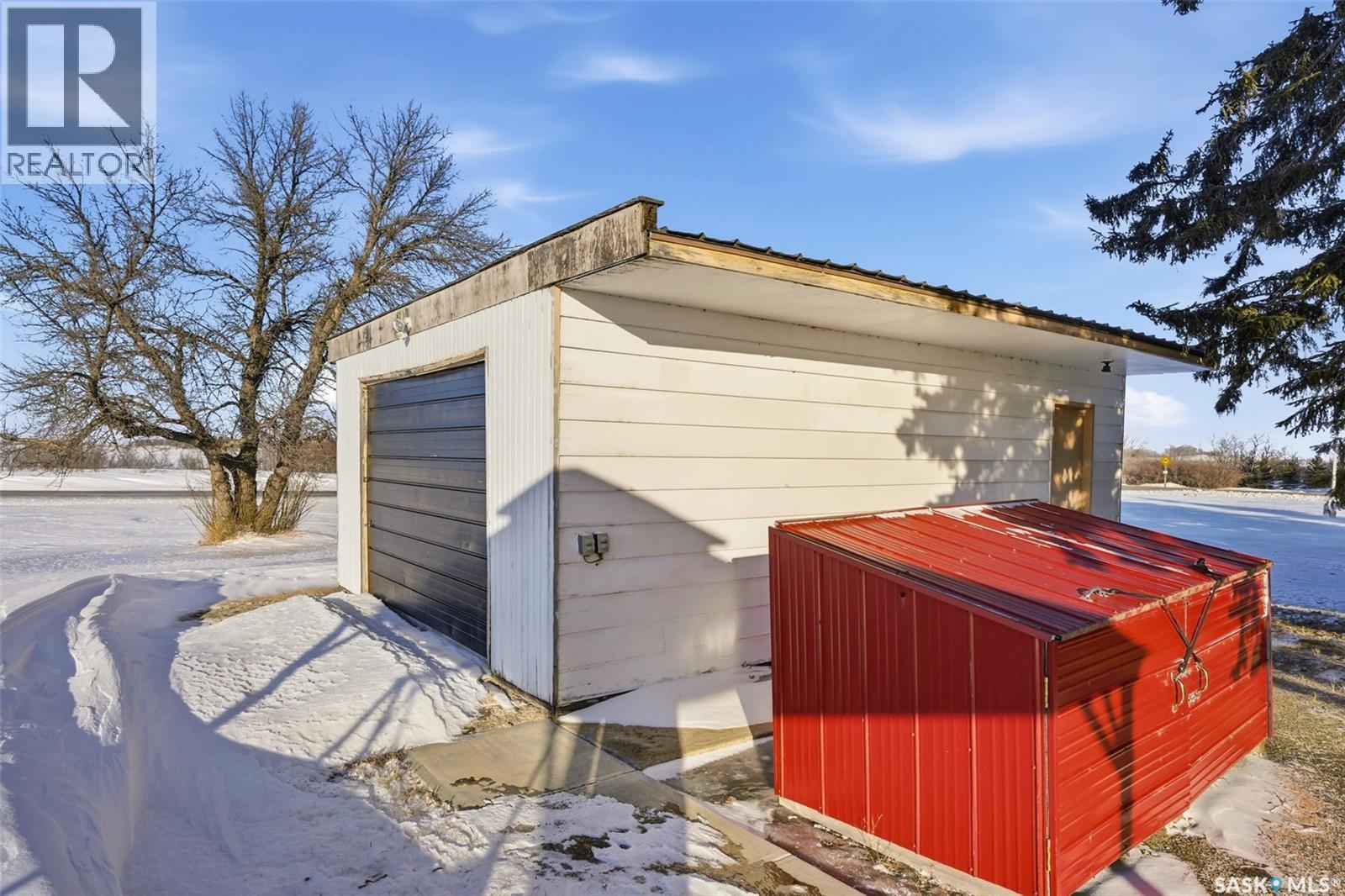 1094 Ursuline Drive, Grayson, SK - Outdoor With Exterior