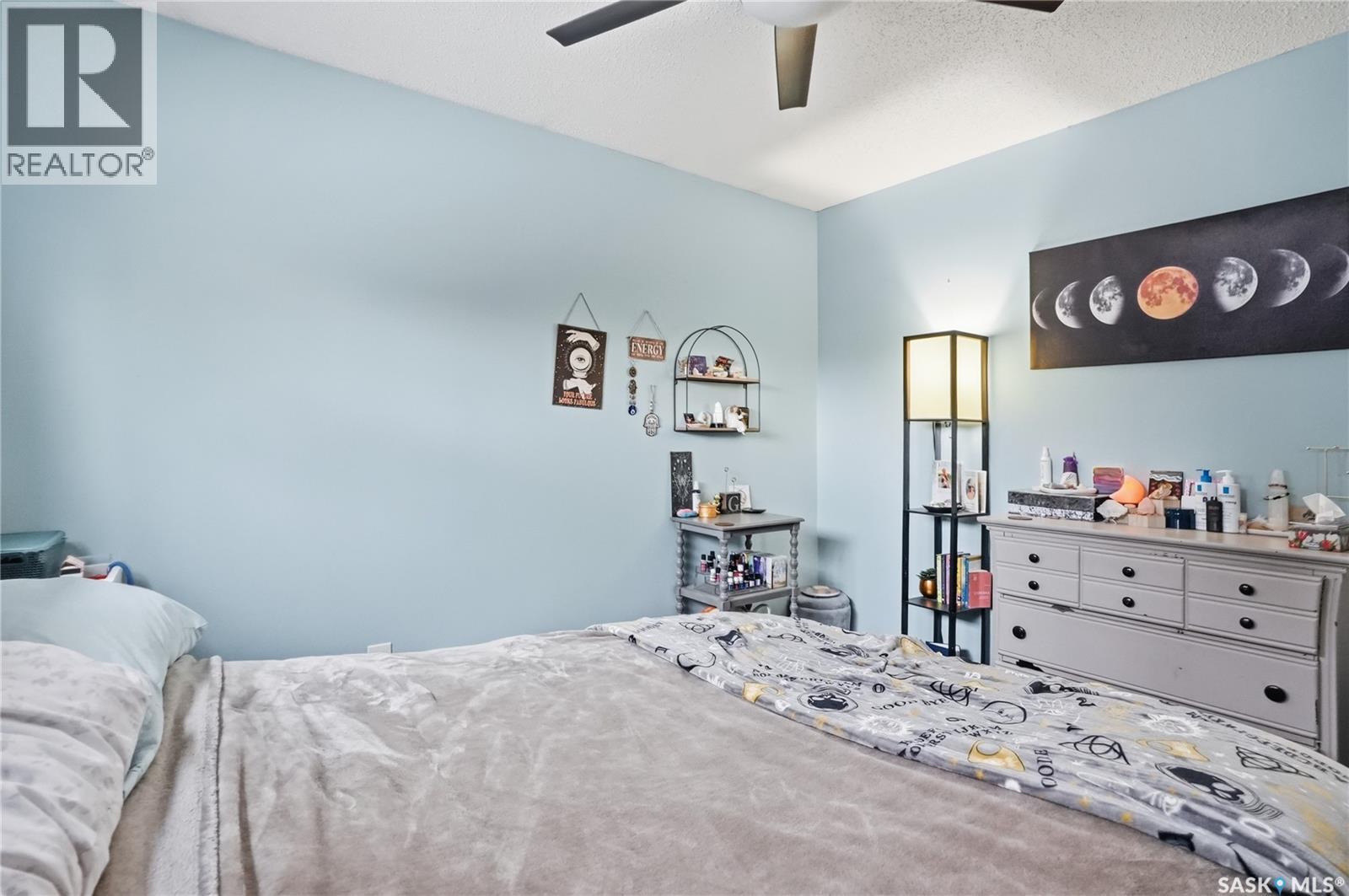 210 113Th Street W, Saskatoon, SK - Indoor Photo Showing Bedroom