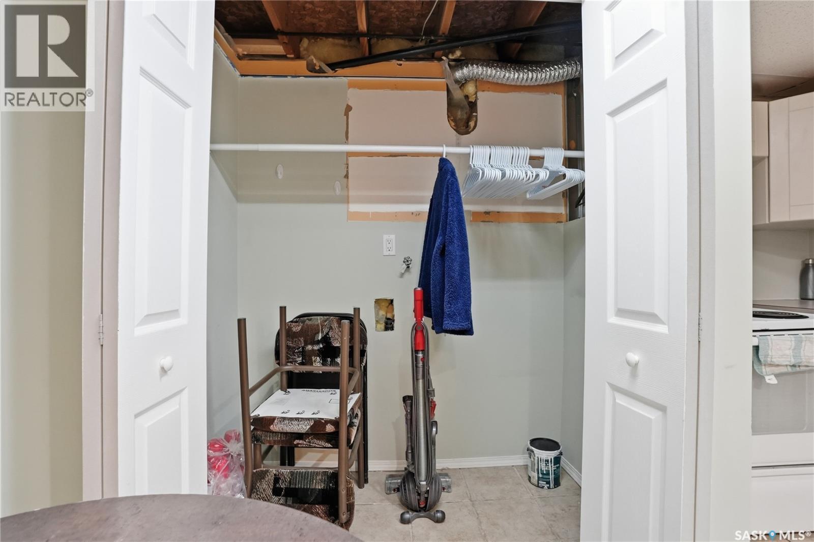 210 113Th Street W, Saskatoon, SK - Indoor