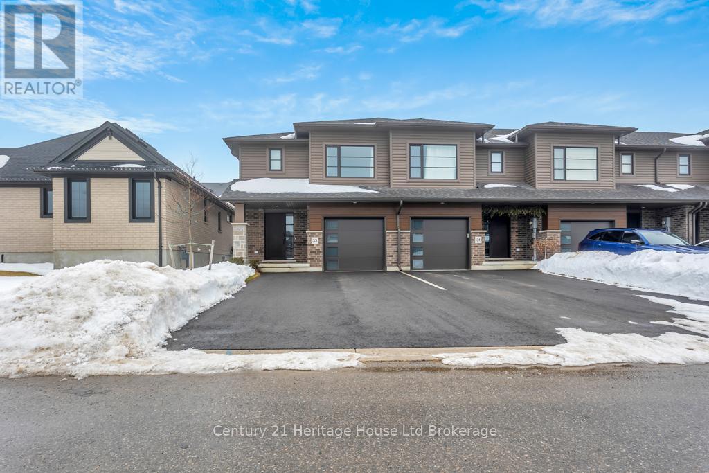 33 Martin Street, Tillsonburg, ON - Outdoor With Facade