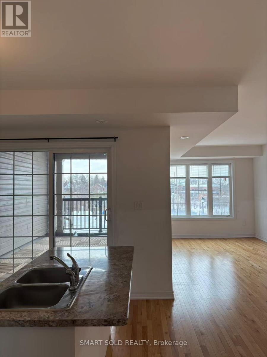 17 Jaffna Lane, Markham, ON - Indoor Photo Showing Kitchen With Double Sink