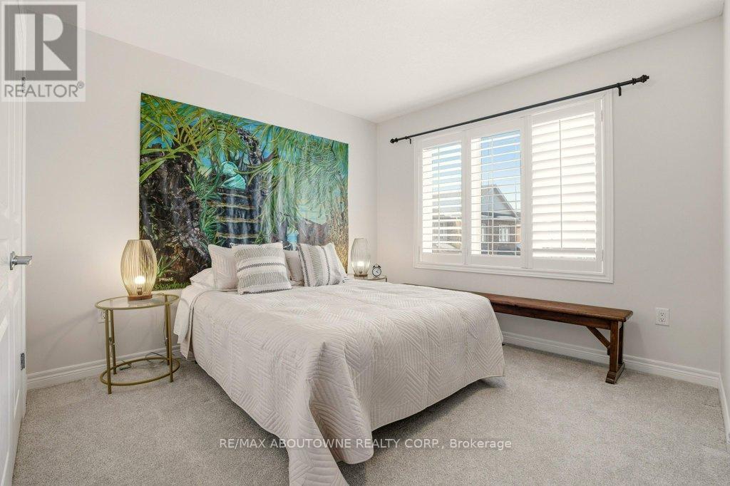 4174 Galileo Common, Burlington, ON - Indoor Photo Showing Bedroom