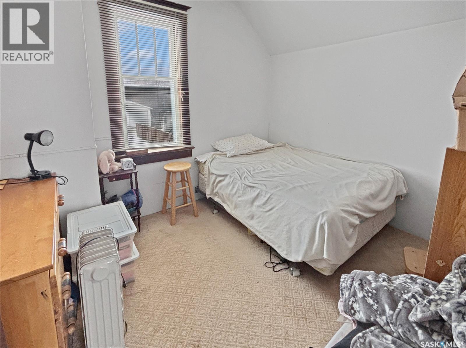 421 C Avenue S, Saskatoon, SK - Indoor Photo Showing Bedroom