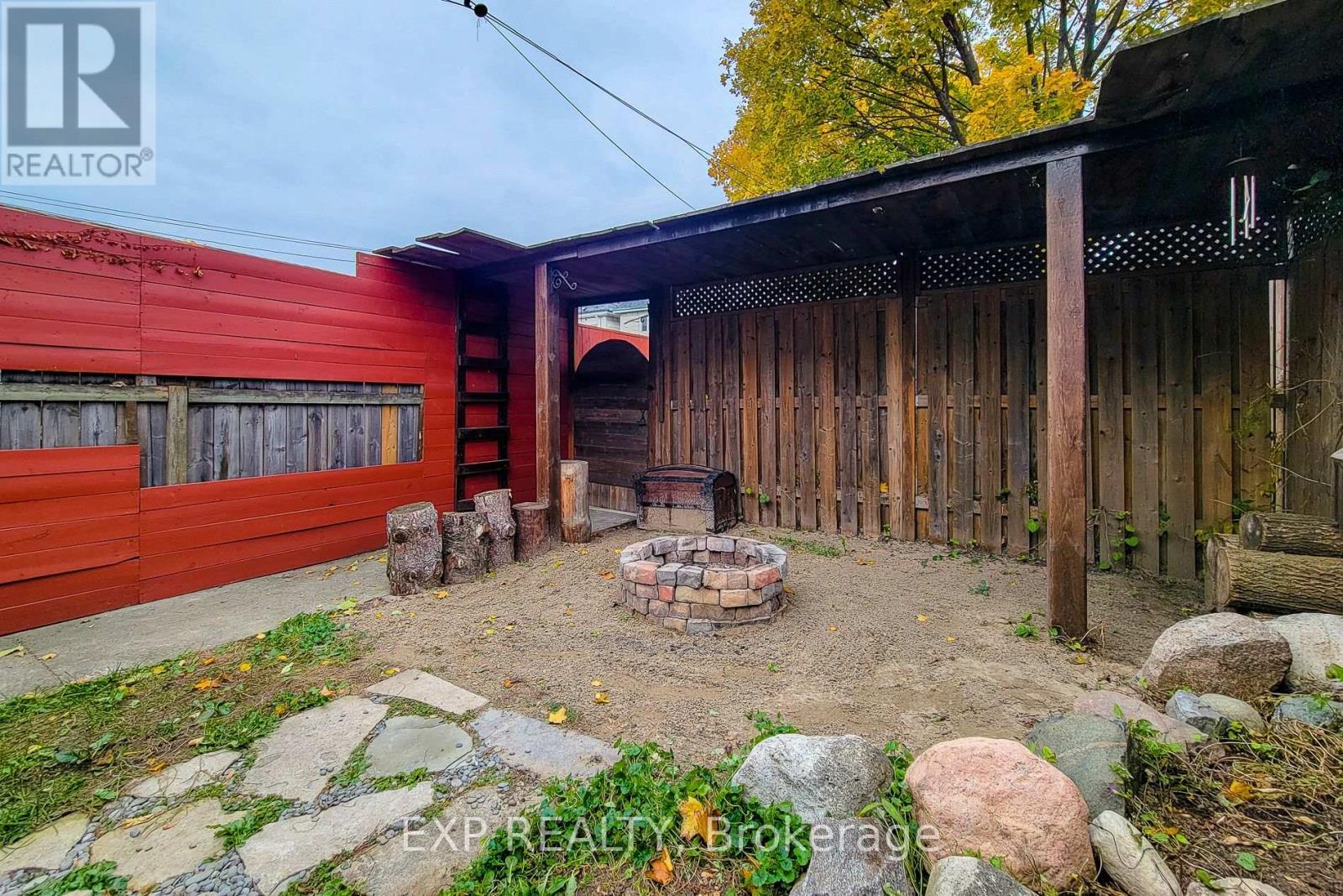 101 Sherman Avenue N, Hamilton, ON - Outdoor