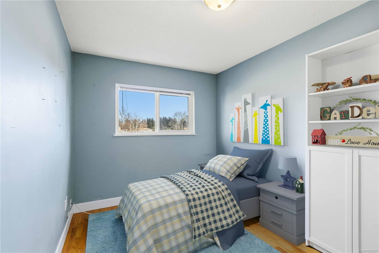 9-10145 Third St, Sidney, BC