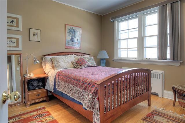 275 Roslyn Rd, Winnipeg, MB