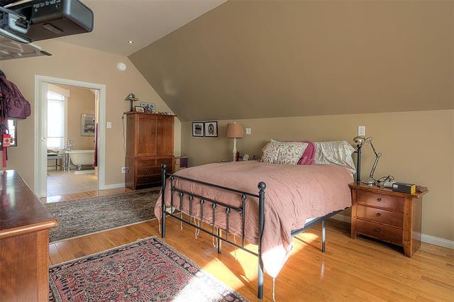 275 Roslyn Rd, Winnipeg, MB