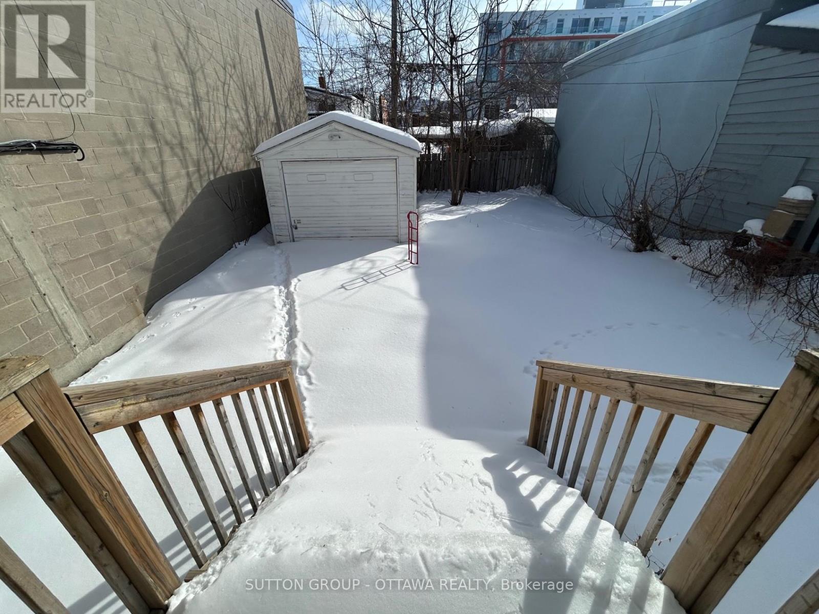 Backyard/Detached Garage - 58 Armstrong Street, Ottawa, ON