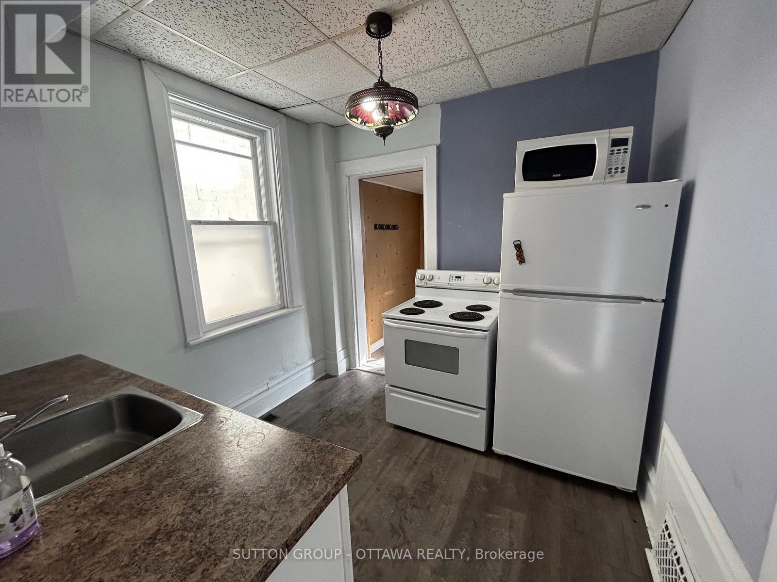 58 Armstrong Street, Ottawa, ON