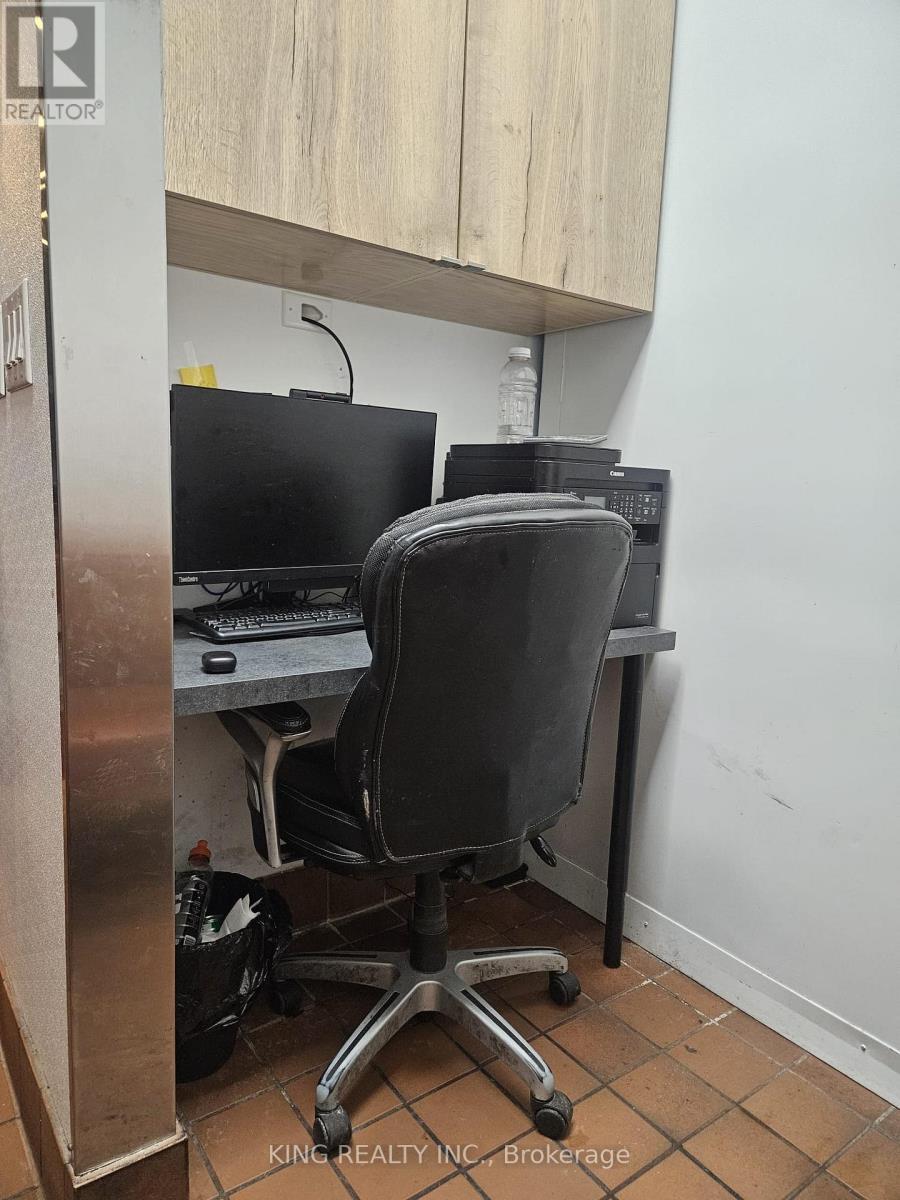 3 - 1476 Dundas Street E, Mississauga, ON