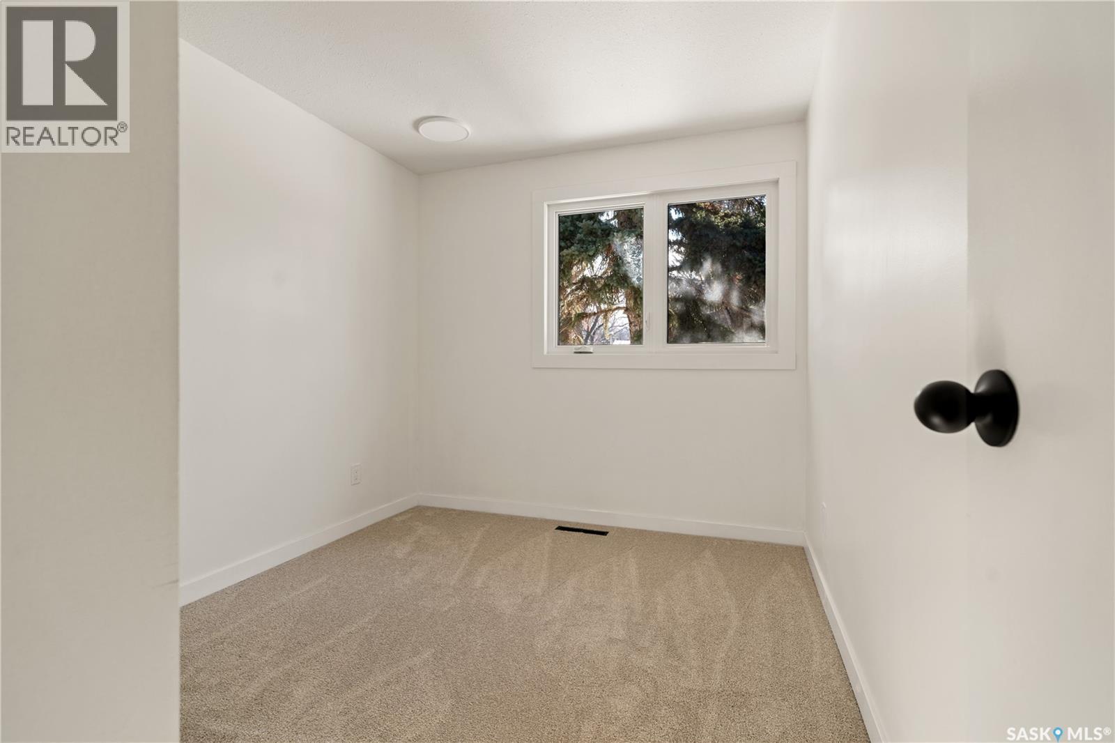 2832 Grant Road, Regina, SK