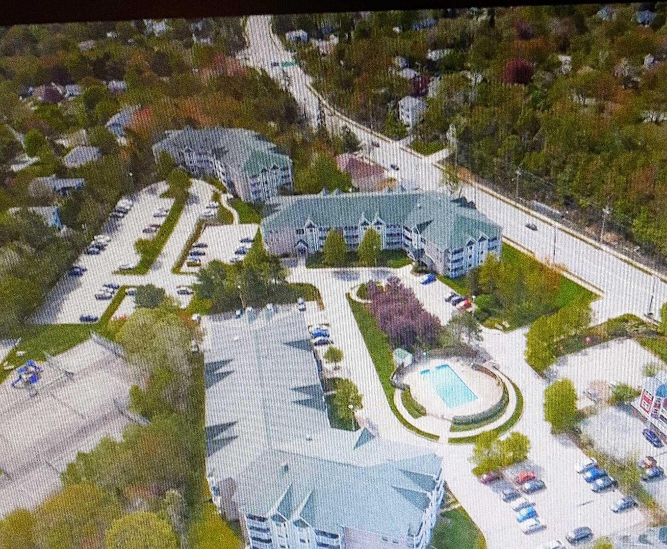 302 83 Kearney Lake Road, Halifax, NS