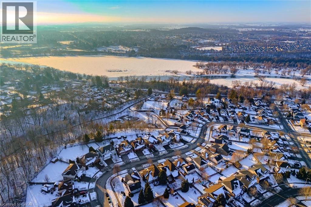 171 Endeavour Drive, Cambridge, ON - Outdoor With View