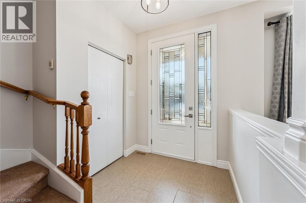 171 Endeavour Drive, Cambridge, ON - Indoor Photo Showing Other Room