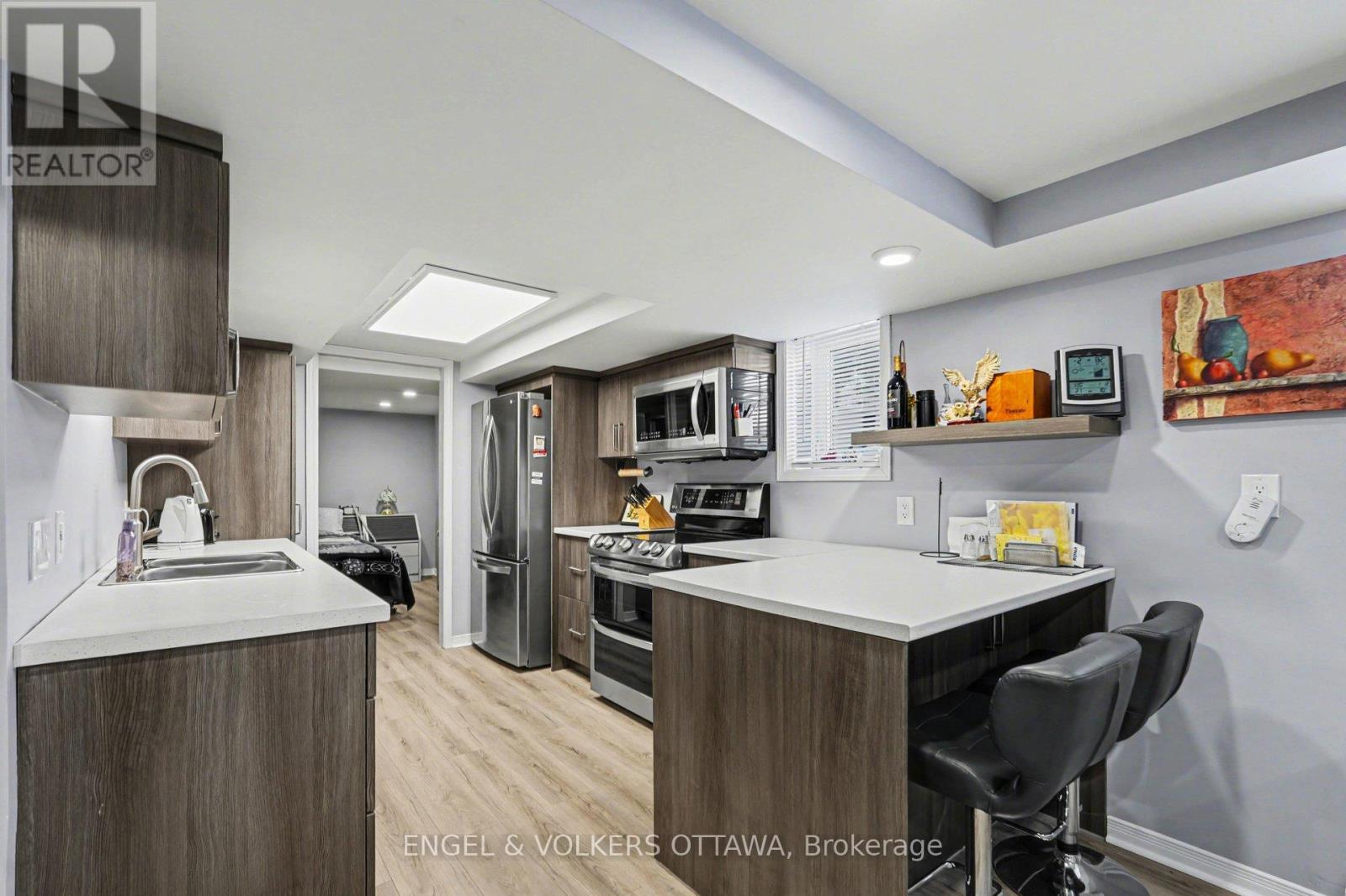 87 King George Street, Ottawa, ON - Indoor Photo Showing Kitchen With Double Sink