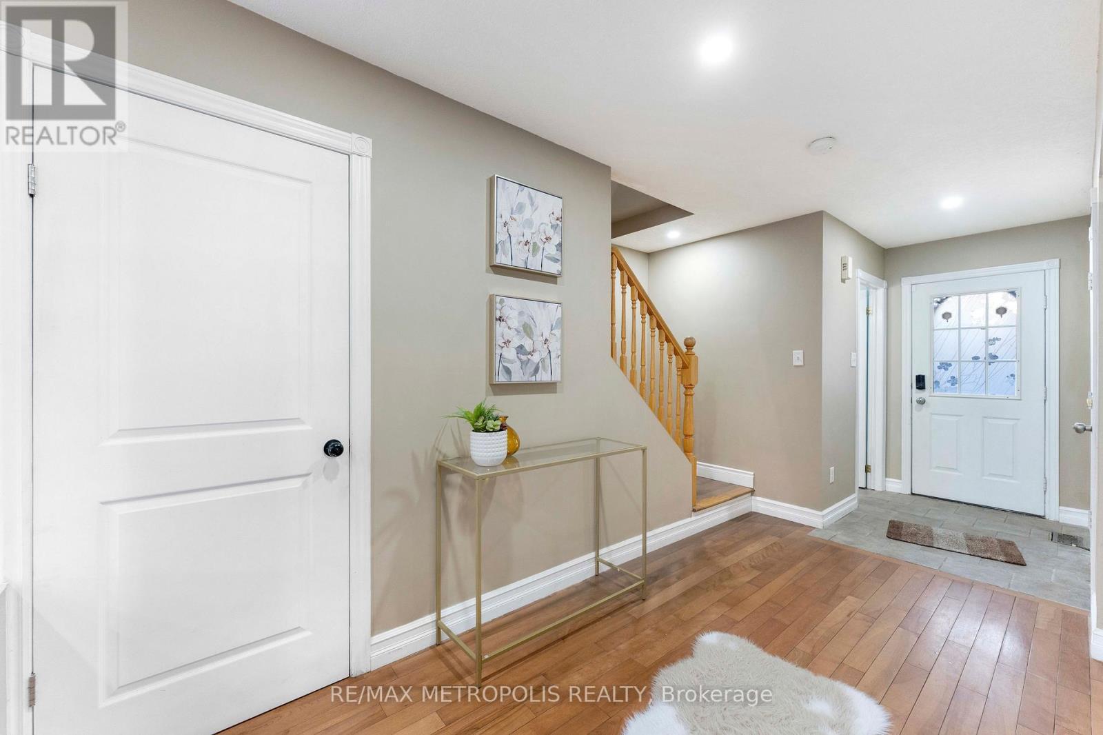 135 Veronica Drive, Kitchener, ON - Indoor Photo Showing Other Room