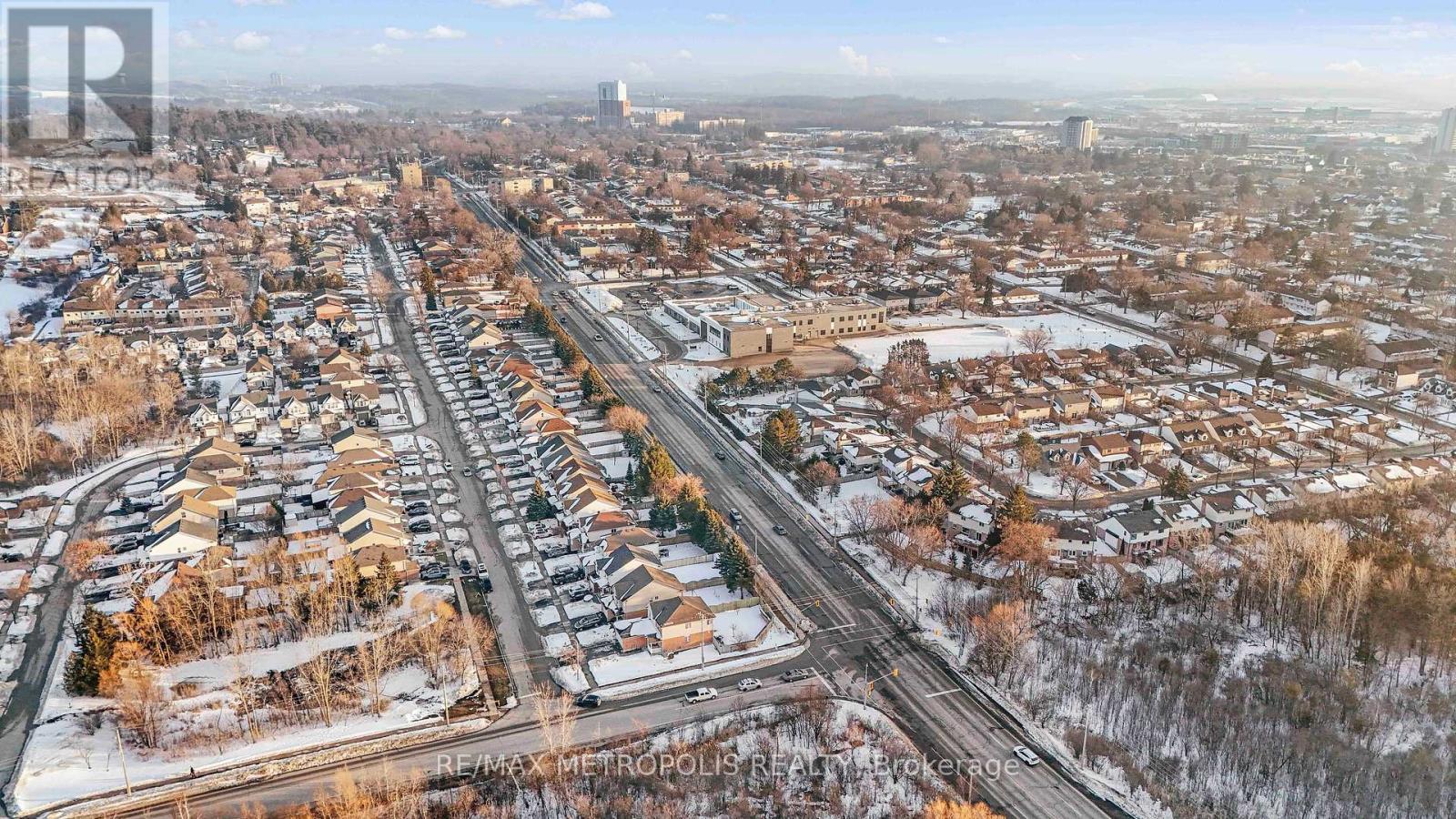 135 Veronica Drive, Kitchener, ON - Outdoor With View