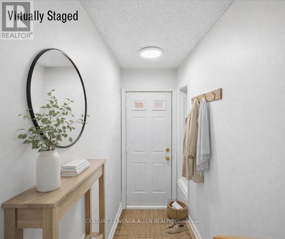 D16 - 1663 Nash Road, Clarington, ON - Indoor Photo Showing Other Room