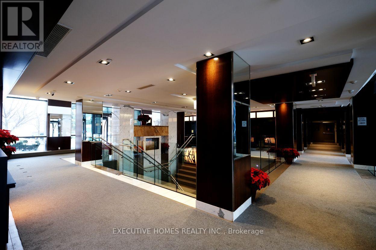 Ph101 - 225 Sherway Gardens Road, Toronto, ON - Indoor Photo Showing Other Room