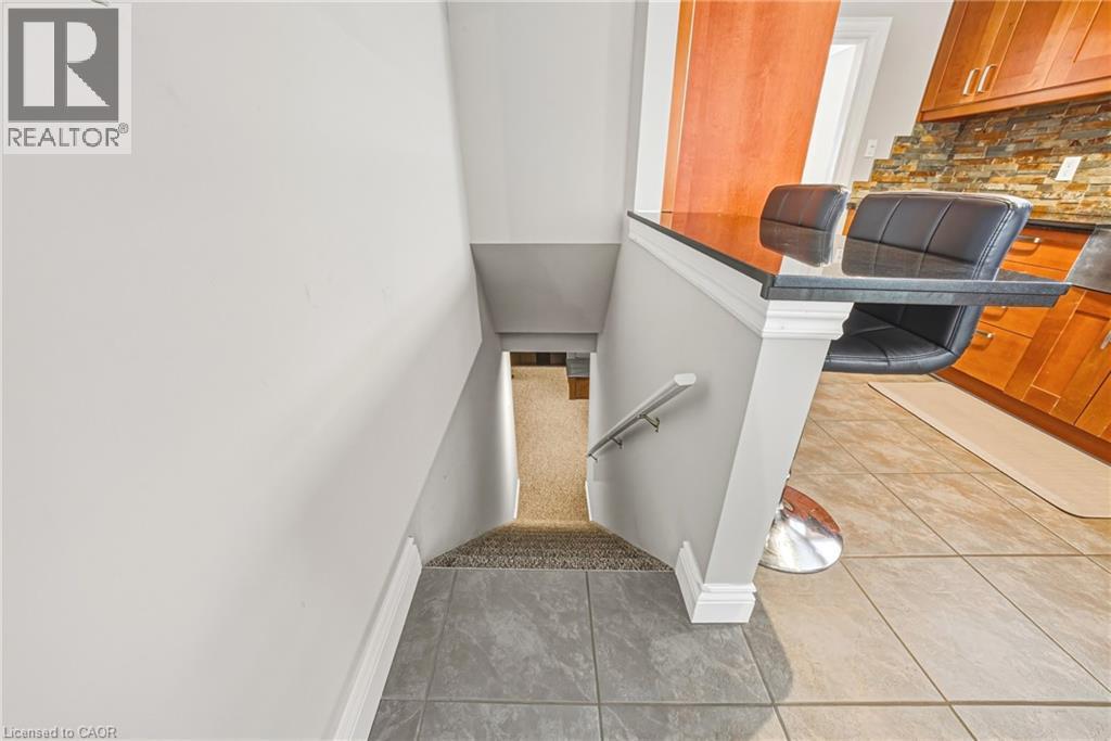 165 E 38Th Street, Hamilton, ON