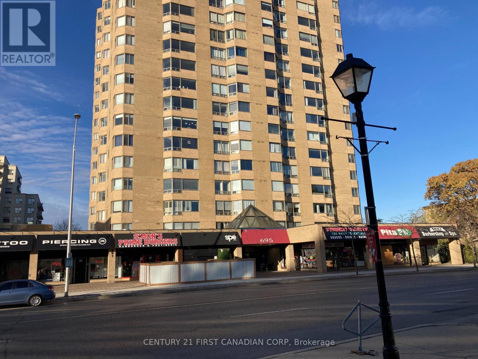602 - 695 Richmond Street, London East (East F), ON - Outdoor With Facade